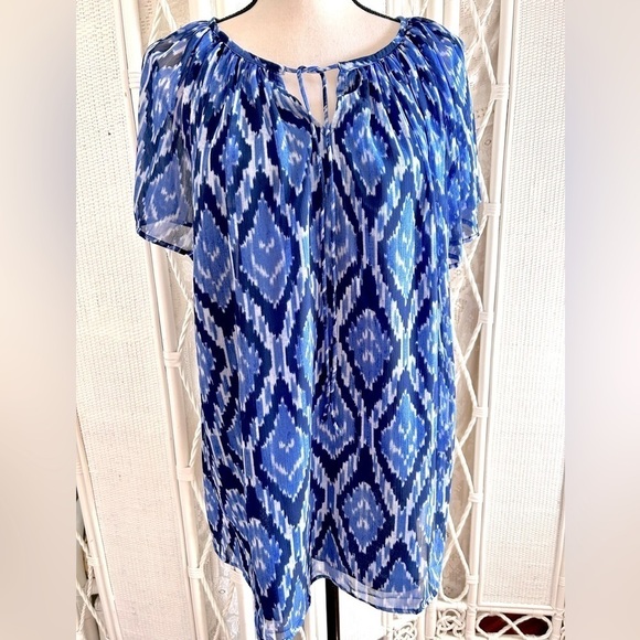 Talbots Top Blue Ikat Diamond Pattern Tie Neck Floaty Short Sleeves size 1X - Picture 2 of 16